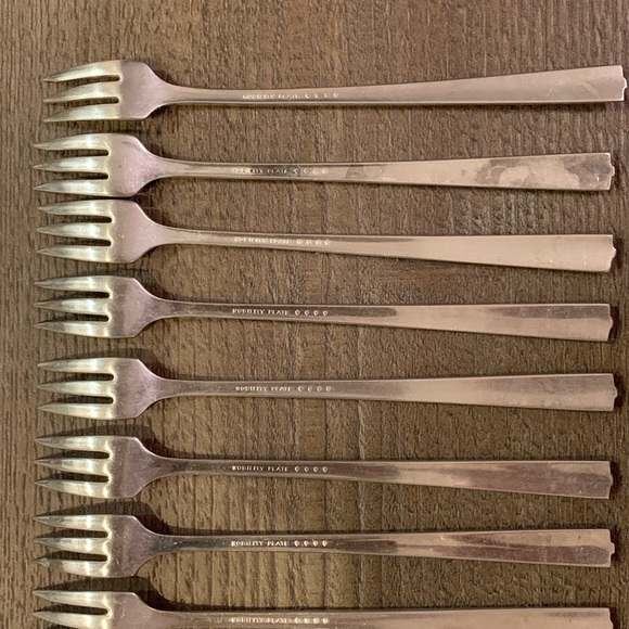 Vintage forks - Picture 2 of 8